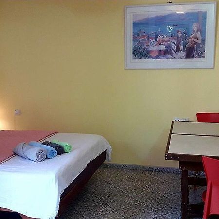 Lesanel - Guest House Арад Екстер'єр фото