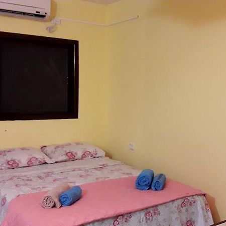 Lesanel - Guest House Арад Екстер'єр фото